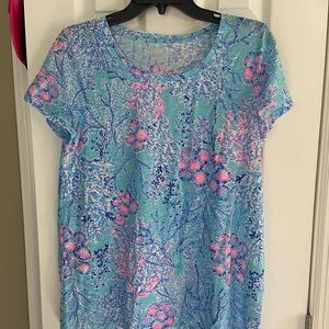 Lily Pulitzer T shirt